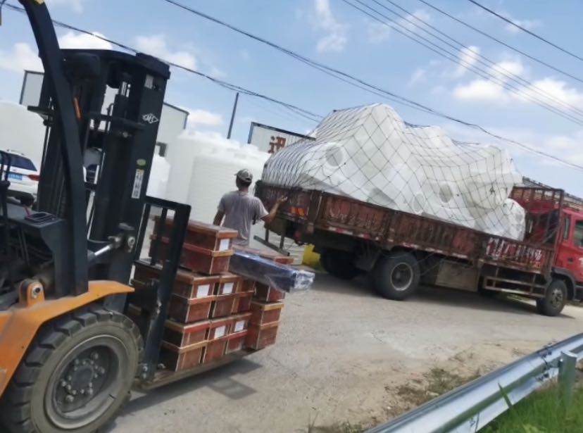 塑料水箱容器哪家好？