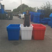 迅升多規(guī)格塑料養(yǎng)殖桶_塑料方形桶廠(chǎng)家批發(fā)